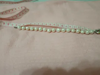 Pulsera de Plata con Perlas Blancas