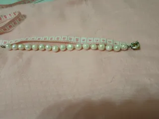 Pulsera de Plata con Perlas Blancas