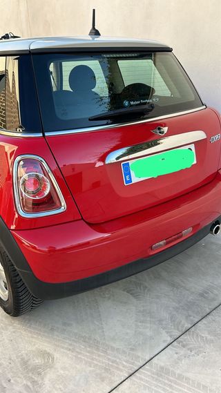 MINI Cooper 2010