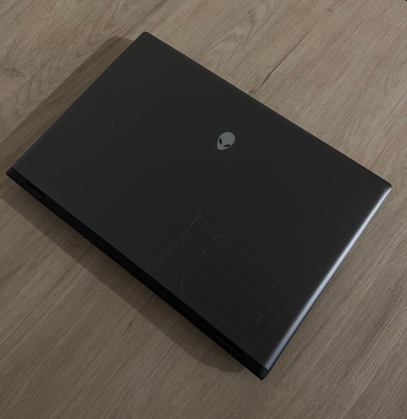 Alienware M16 R2 afbeelding 4