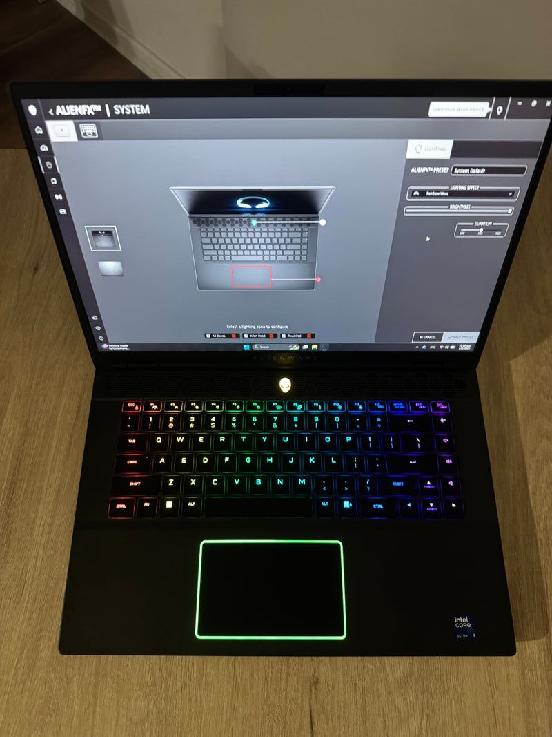 Alienware M16 R2 afbeelding 3
