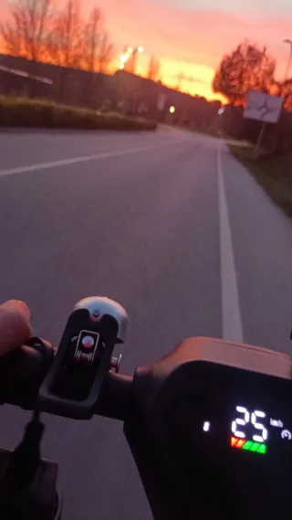 Patinete eléctrica muy bien estado