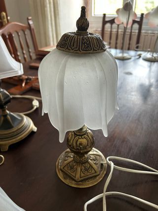 Lámpara mesilla metal y cristal