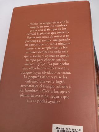 MOMO Michael Ende y RITOS IGUALES T Pratchett