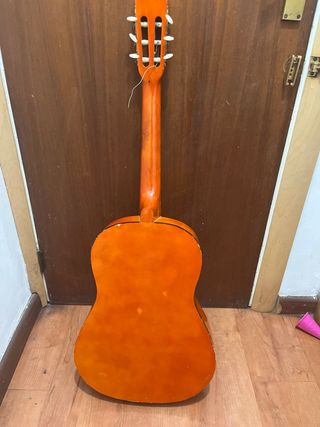 Guitarra acústica clásica