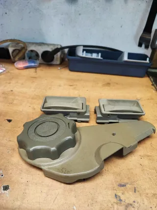 Tampa Lateral Bege Corsa A