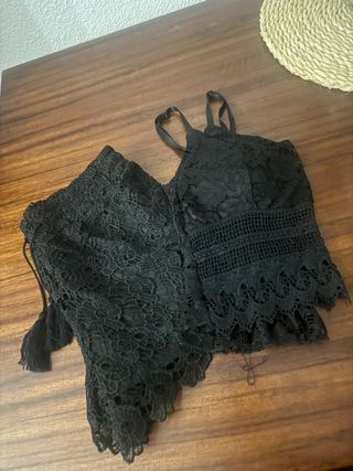 Conjunto Top y Short Negro Encaje