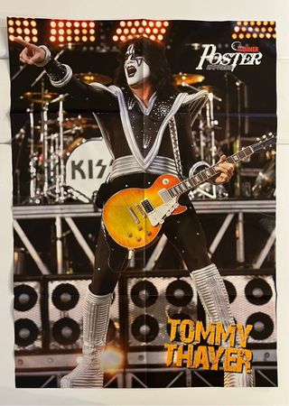 KISS PACK 8 MEGA POSTERS METAL HAMMER.