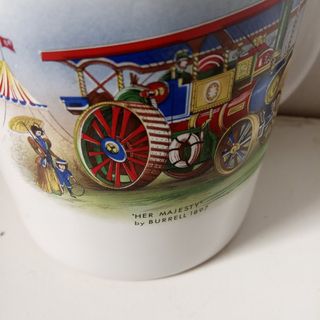 Taza antigua Her Majesty Burrell 1897