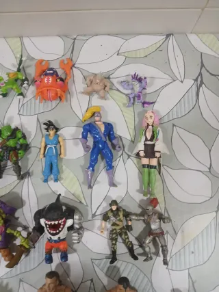 Pack 16 figuras variadas