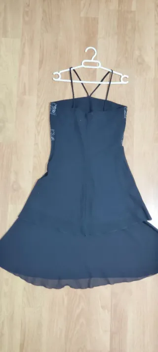 Vestido negro fiesta con pedrería