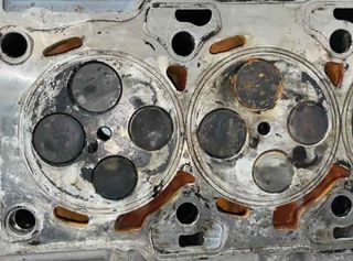 Culata 2210027900 kia carens 2.0 crdi 138485