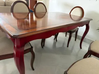 Silla de comedor tapizada madera y mesa