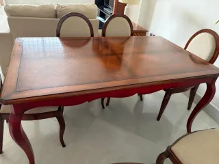 Silla de comedor tapizada madera y mesa