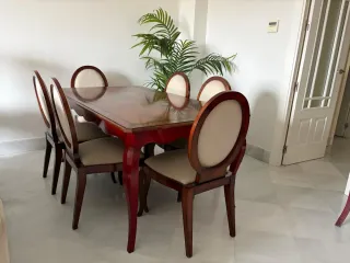 Silla de comedor tapizada madera y mesa