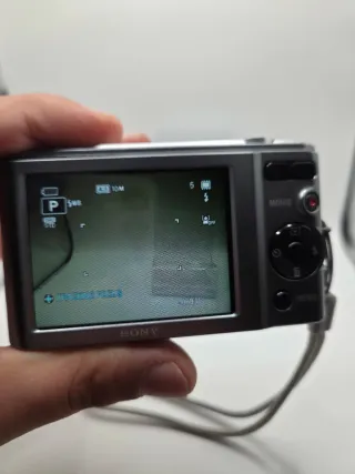 Sony Cybershot DSC-W810 con scatola