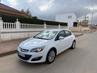 Opel Astra 2015
