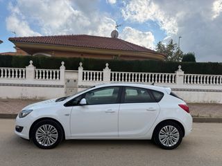 Opel Astra 2015