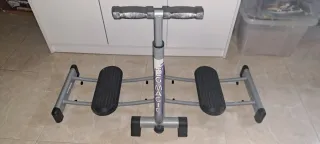 Ejercitador de piernas y glúteos