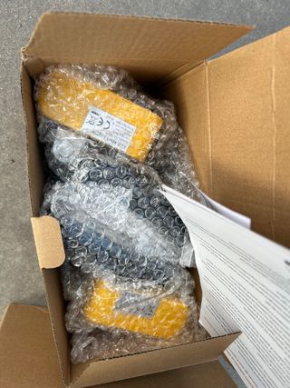 Focos LED Dewalt 2p 6000k