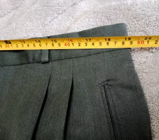 Pantalón de vestir verde oliva para hombre