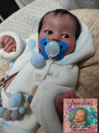 Bebé Reborn Pelo Injertado y pintado