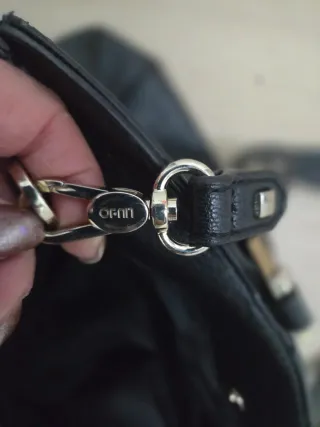 Bolso Liu Jo Negro Grande Dorado