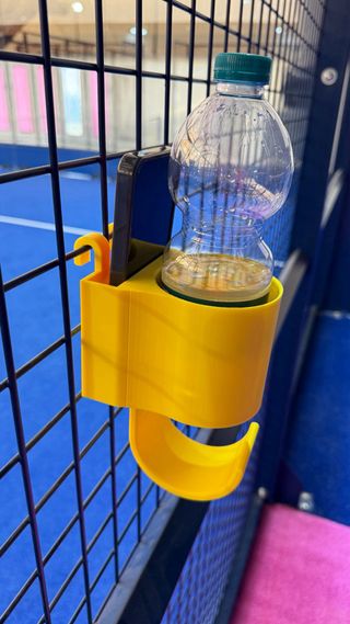 Portabotellas y soporte móvil para vallas