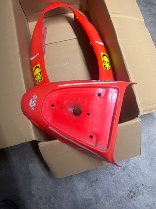 Carrocería Aprilia SR 50 Roja