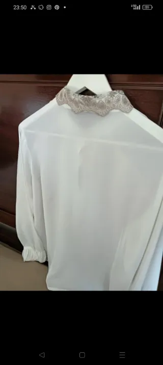 Blusa de seda branca