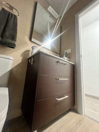 Mueble de baño madera y metal