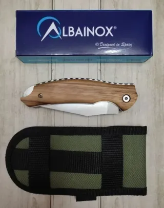 OFERTA. SET "CIERVO" MADERA CON FUNDA DE REGALO