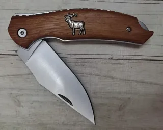 OFERTA. SET "CIERVO" MADERA CON FUNDA DE REGALO