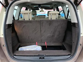 Renault Grand Scenic Privilege 2.0 103 kW (140 CV) CVT