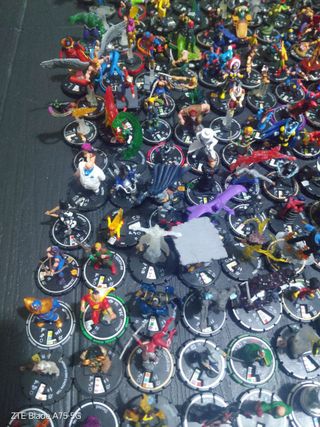 Colección Heroclix +1000 Miniaturas MARVEL/DC