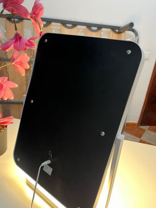 Tocador blanco con  espejo y silla rosa + cajonera