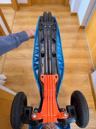 Patinete Maxi Micro 3 Ruedas Azul (5 - 12 años )