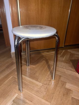 Taburete metálico retro 3 patas