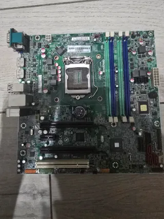 Scheda Madre Lenovo Chipset Intel Q87 LGA1150