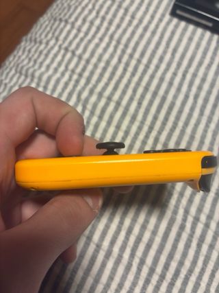 Joy-Con Derecho Naranja Nintendo Switch