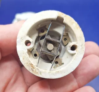 2 Interruptores Antiguos de Porcelana