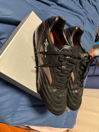 Zapatillas Joma Tacos Fútbol Negro/Rojo