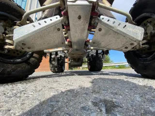 Suzuki LTZ 400 Black Edition