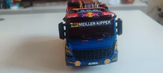 Scalextric Camión Slot Raid 1:32 Bahrain Red Bull