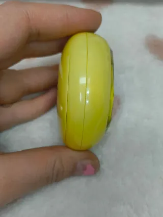 Bandai Tamagotchi ID Yellow