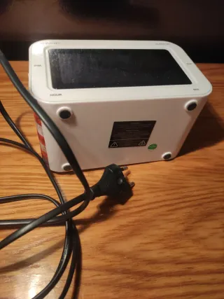 Radio Reveil FM despertador con bandera USA