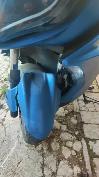 Moto Scooter Accidente Kymco k-xct