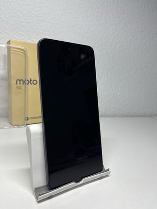 Motorola Moto G35 5G Negro Nuevo + Funda