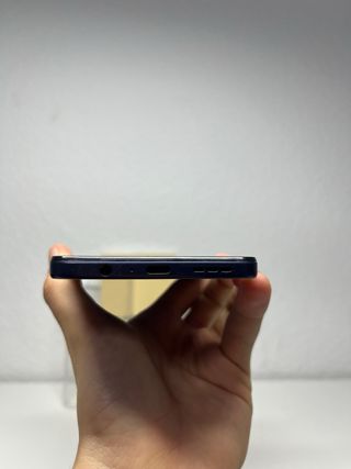 Motorola Moto G35 5G Negro Nuevo + Funda