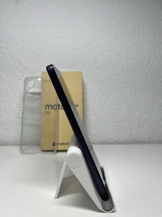 Motorola Moto G35 5G Negro Nuevo + Funda